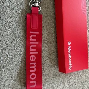 Lululemon Pinnacle Member Exclusive Never Lost Keychain never used